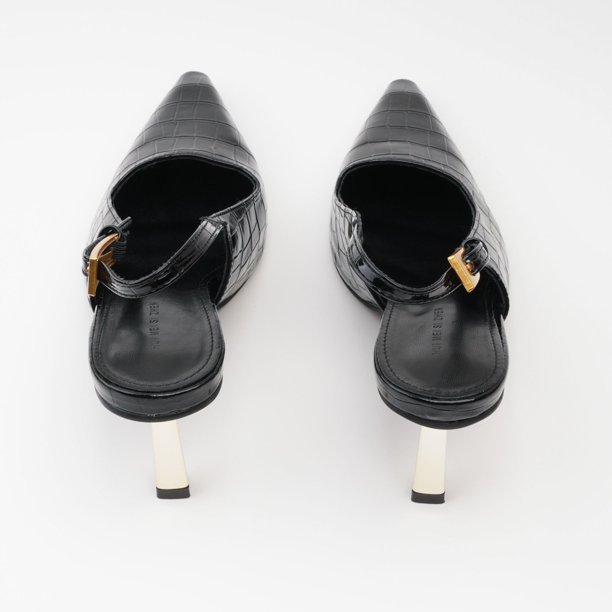 Evia Black Leather Pumps