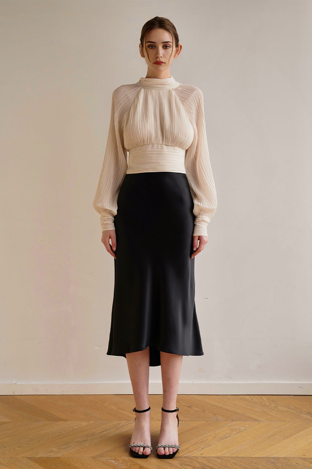 Ina moon pleated top